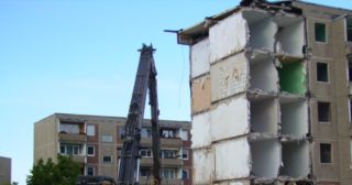 Демонтаж 5 этажного дома Евпатория, цена от 3708 руб.