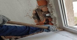 Демонтаж оконных откосов по выгодной цене от 523 руб. в Евпатории - Сварной-Евп